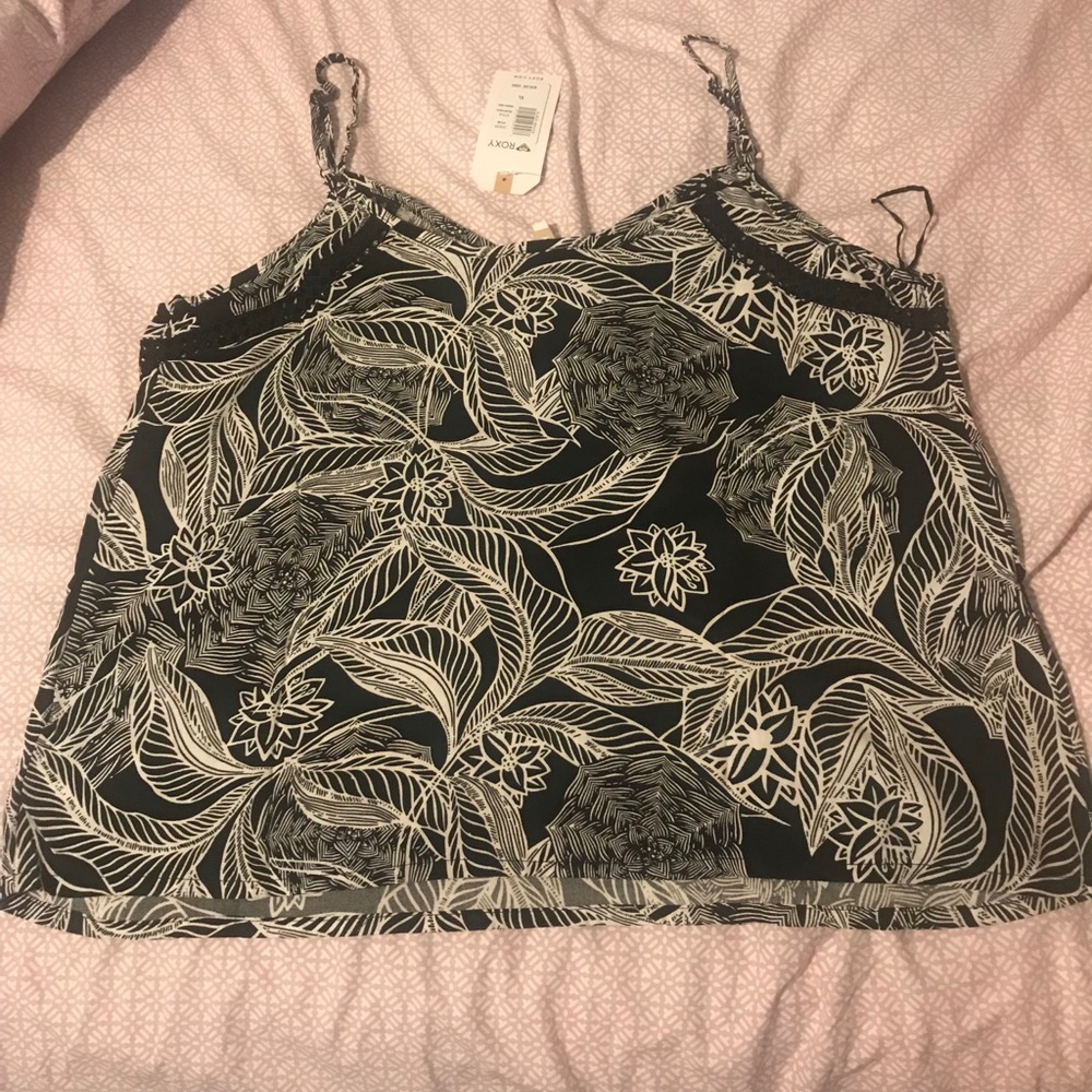 Roxy Tank - Picture 3 of 5